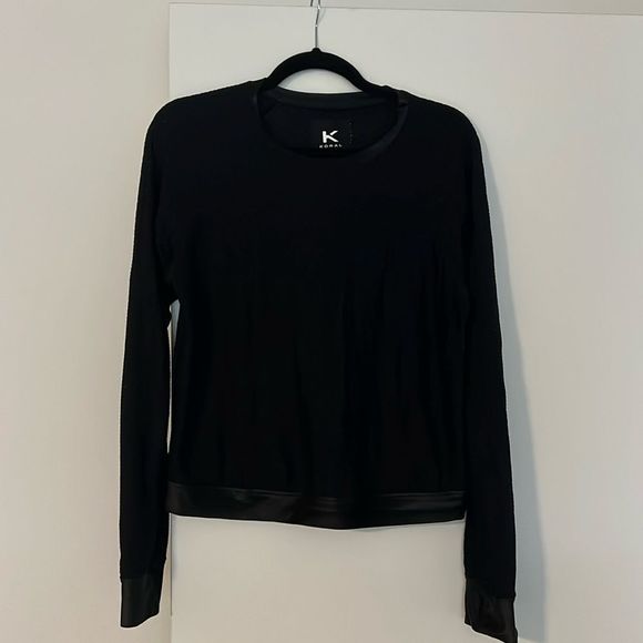 Koral Tops - Koral Black Mesh Nylon Workout Top Size L